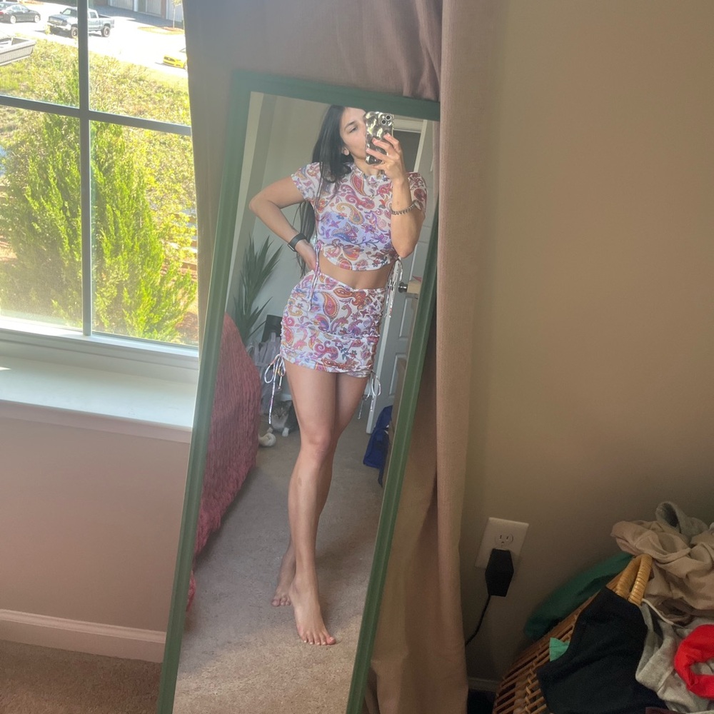 Blackbough NWT see through paisley cover up set